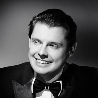 ЕВГЕНИЙ ПОНАСЕНКОВ