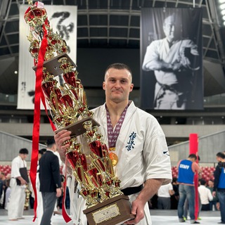 АЛЕКСАНДР ЕРЕМЕНКО