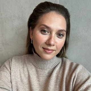 SLEZKINA