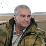АКСЁНОВ Z 82