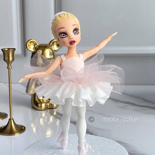 MIOLA_CAKE
