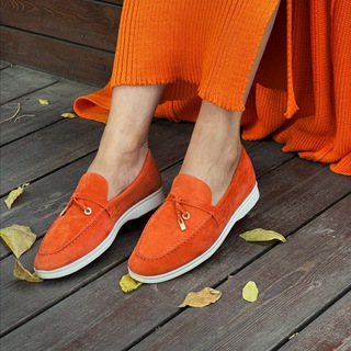 AIS_SHOES