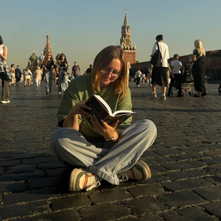 ALYONAISREADING