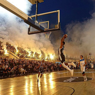 TOTAL BASKETBALL