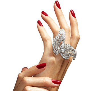 МУЗА МАНИКЮРА