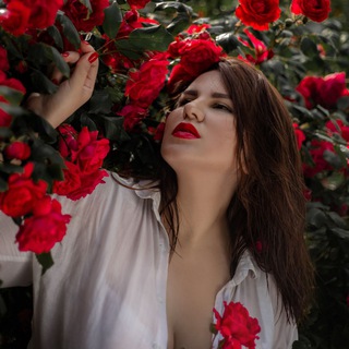 SEMENOVA_LENA