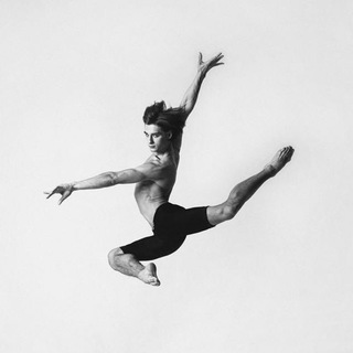 HOUSE OF BALLET!