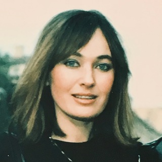 ЛАРИСА ГУЗЕЕВА