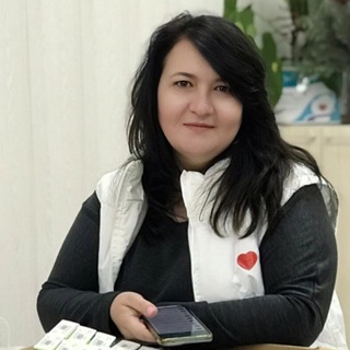 ЕЛЕНА ЖАРОВА