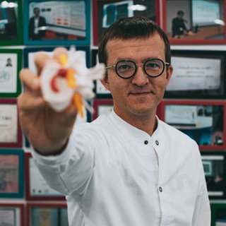 ТКАЧЕВ АЛЕКСАНДР, ВРАЧ-НЕВРОЛОГ.