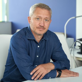 ЕВГЕНИЙ ТУГОЛУКОВ