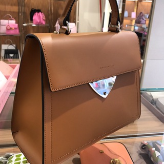 FURLA•COCCINELLE•COACH•OUTLET