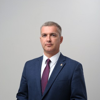 МИХАИЛ ЛОБАЗНОВ