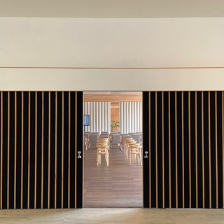 MID-CENTURY MODERN