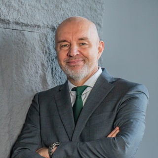 ВЛАДИМИР САВЕНОК — ЛИЧНЫЙ КАПИТАЛ