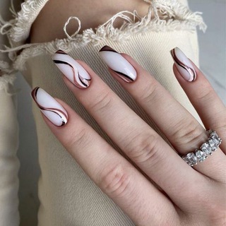 NAILZZZ