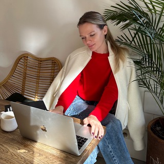 KARINA ABOUT SMM