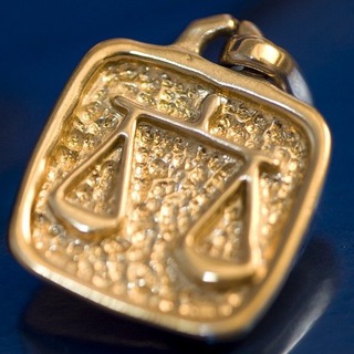 АДВОКАТ ПРАВА