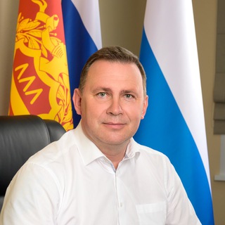 ВЛАДИСЛАВ ПИНАЕВ
