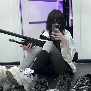 УБИТ МЕЧТАМИ /?