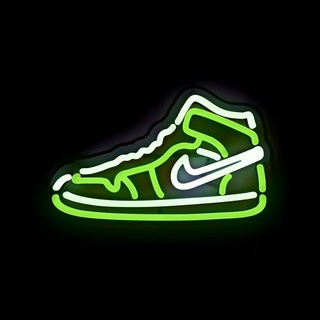 NEON SNEAKERS DROP
