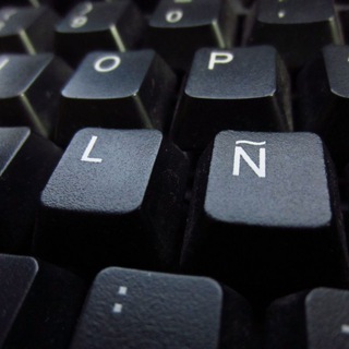 TECLADOS MECÁNICOS