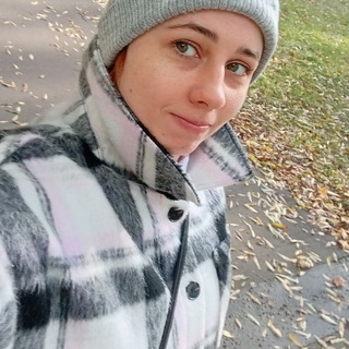НАСТЯ ЛУ.