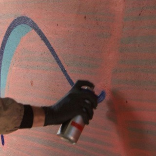 GRAFFITI BOMBING