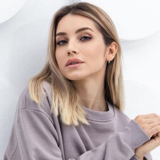 ANGELINA ️
