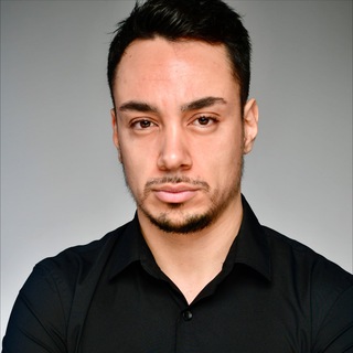 ANDRÉ PRODUCT